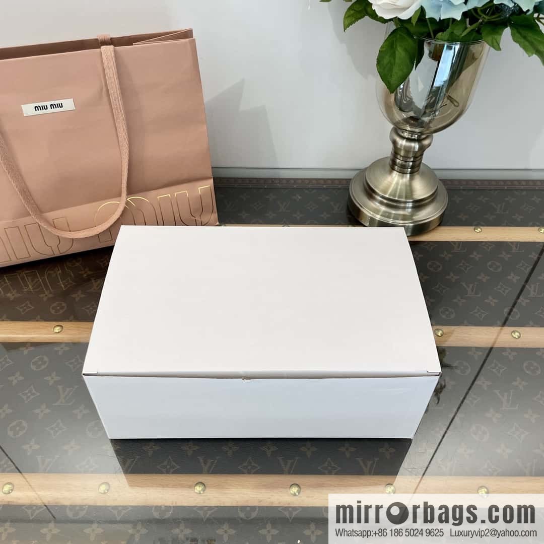 MIUMIU Miao Miao Old dirty platform sports little white shoes