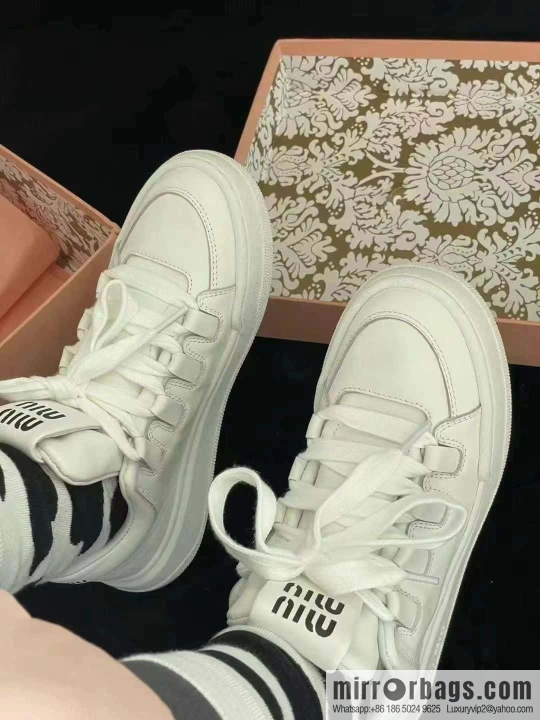 MIUMIU Miu Miu spring and summer platform casual white shoes