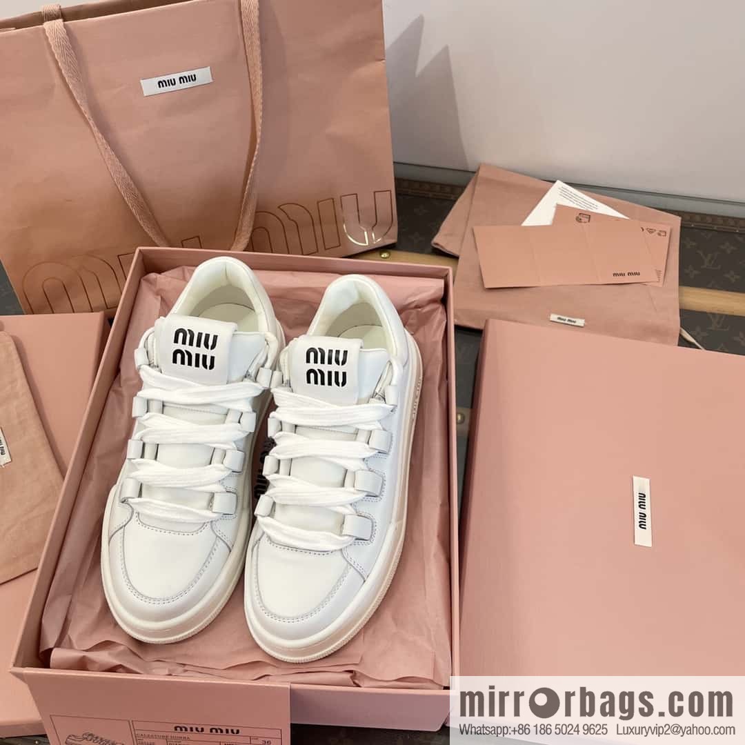 MIUMIU Miu Miu spring and summer platform casual white shoes