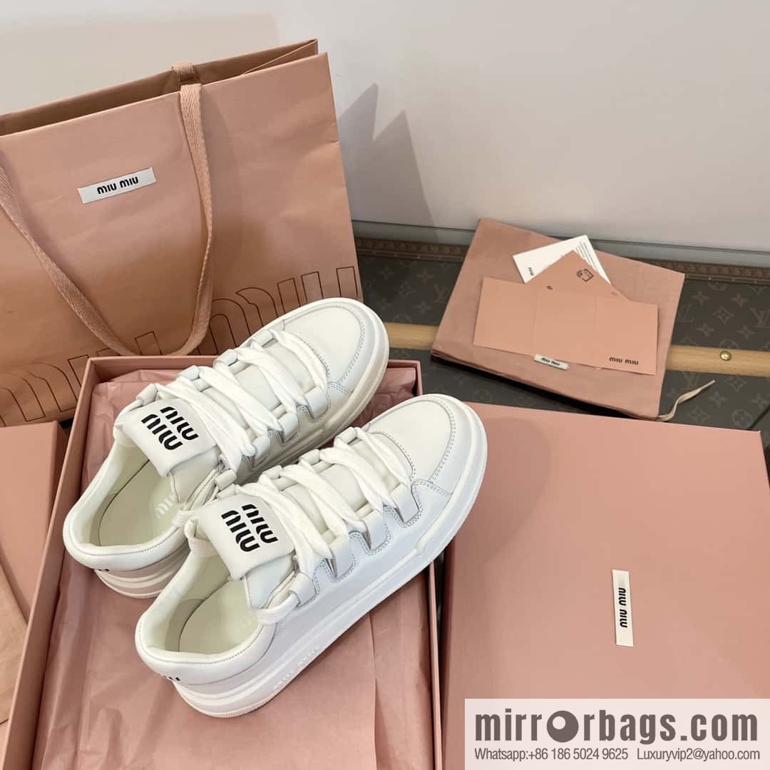 MIUMIU Miu Miu spring and summer platform casual white shoes
