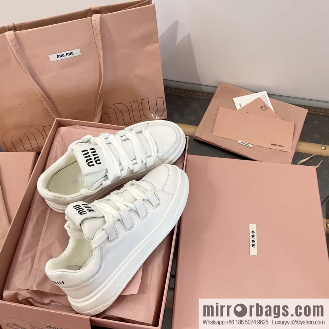 MIUMIU Miu Miu spring and summer platform casual white shoes