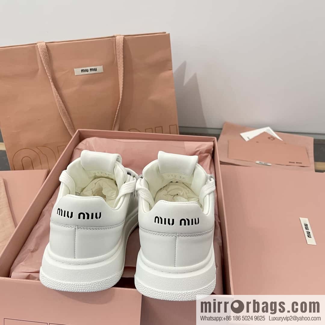 MIUMIU Miu Miu spring and summer platform casual white shoes
