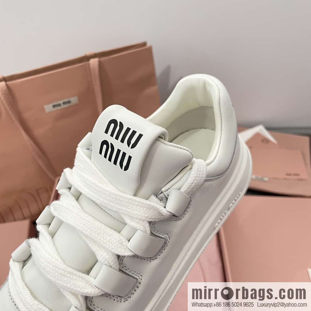 MIUMIU Miu Miu spring and summer platform casual white shoes