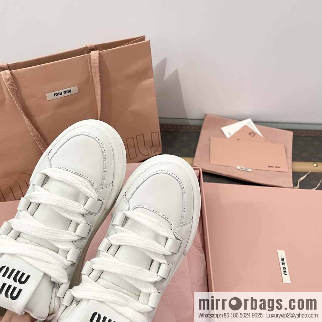 MIUMIU Miu Miu spring and summer platform casual white shoes
