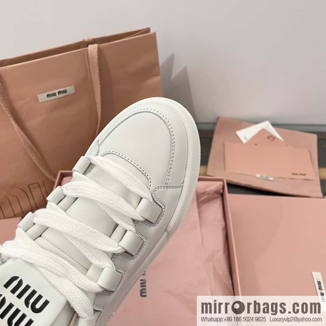 MIUMIU Miu Miu spring and summer platform casual white shoes