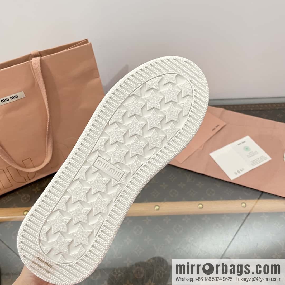 MIUMIU Miu Miu spring and summer platform casual white shoes