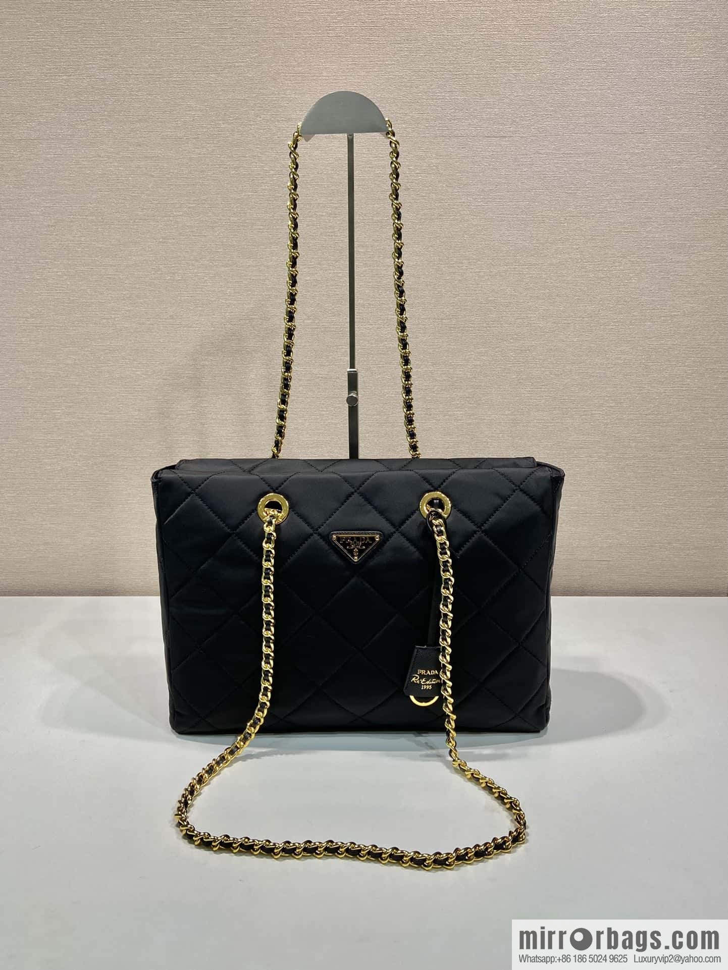 PRADA Vintage chain strap hobo bag large 🎉 1BG467