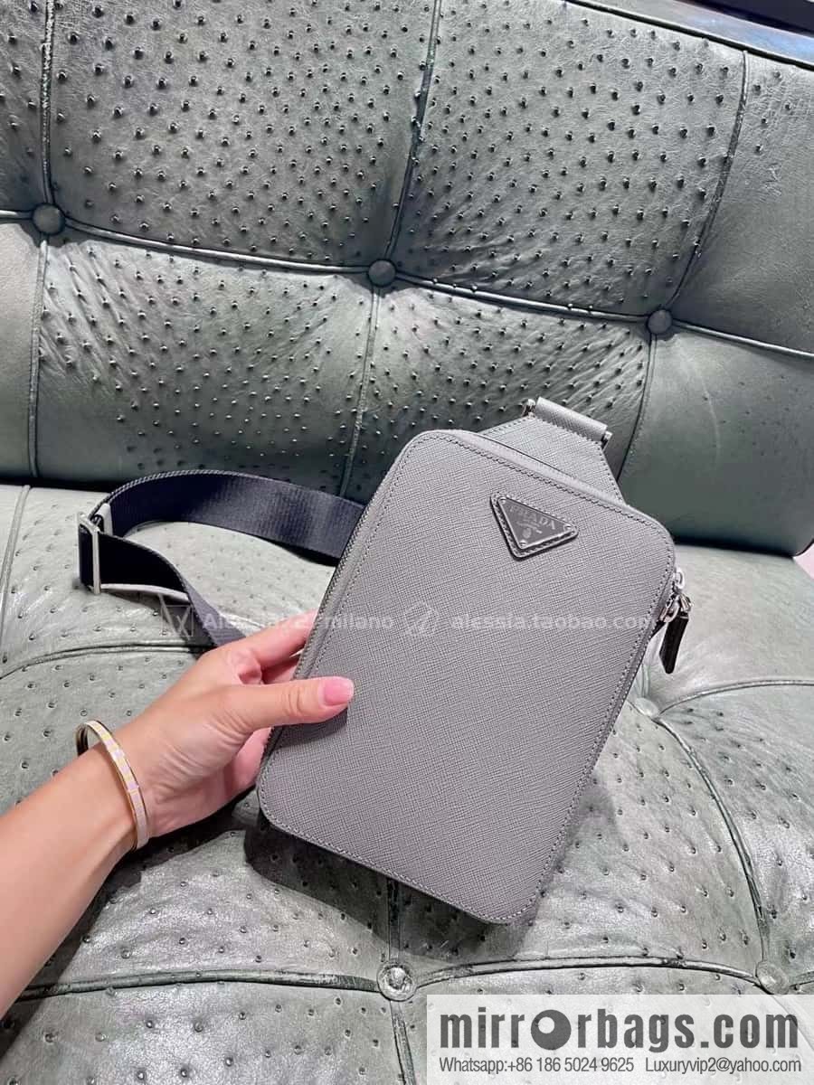 PRADA new breast bag 🎉 2VZ106 grey