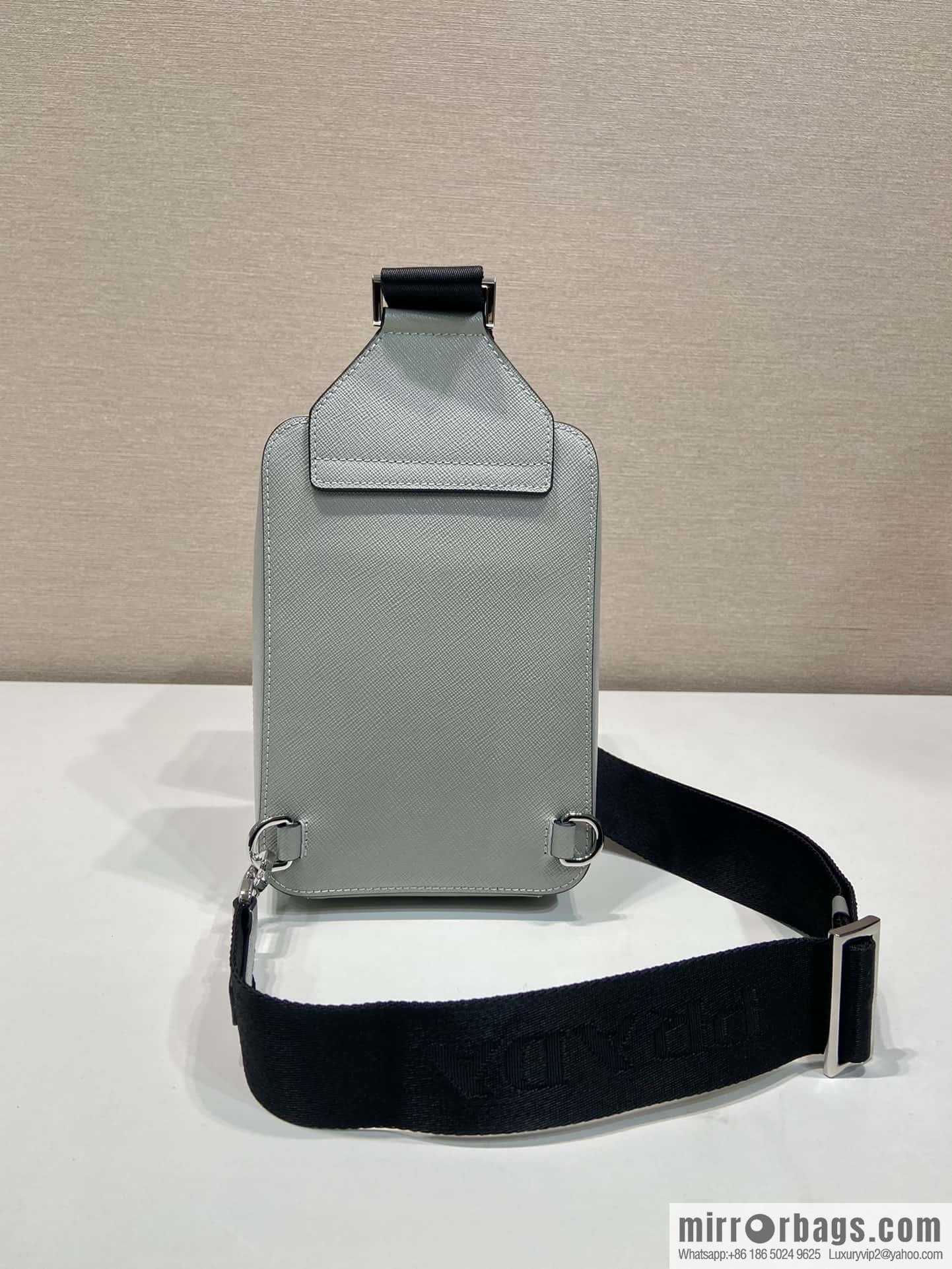 PRADA new breast bag 🎉 2VZ106 grey