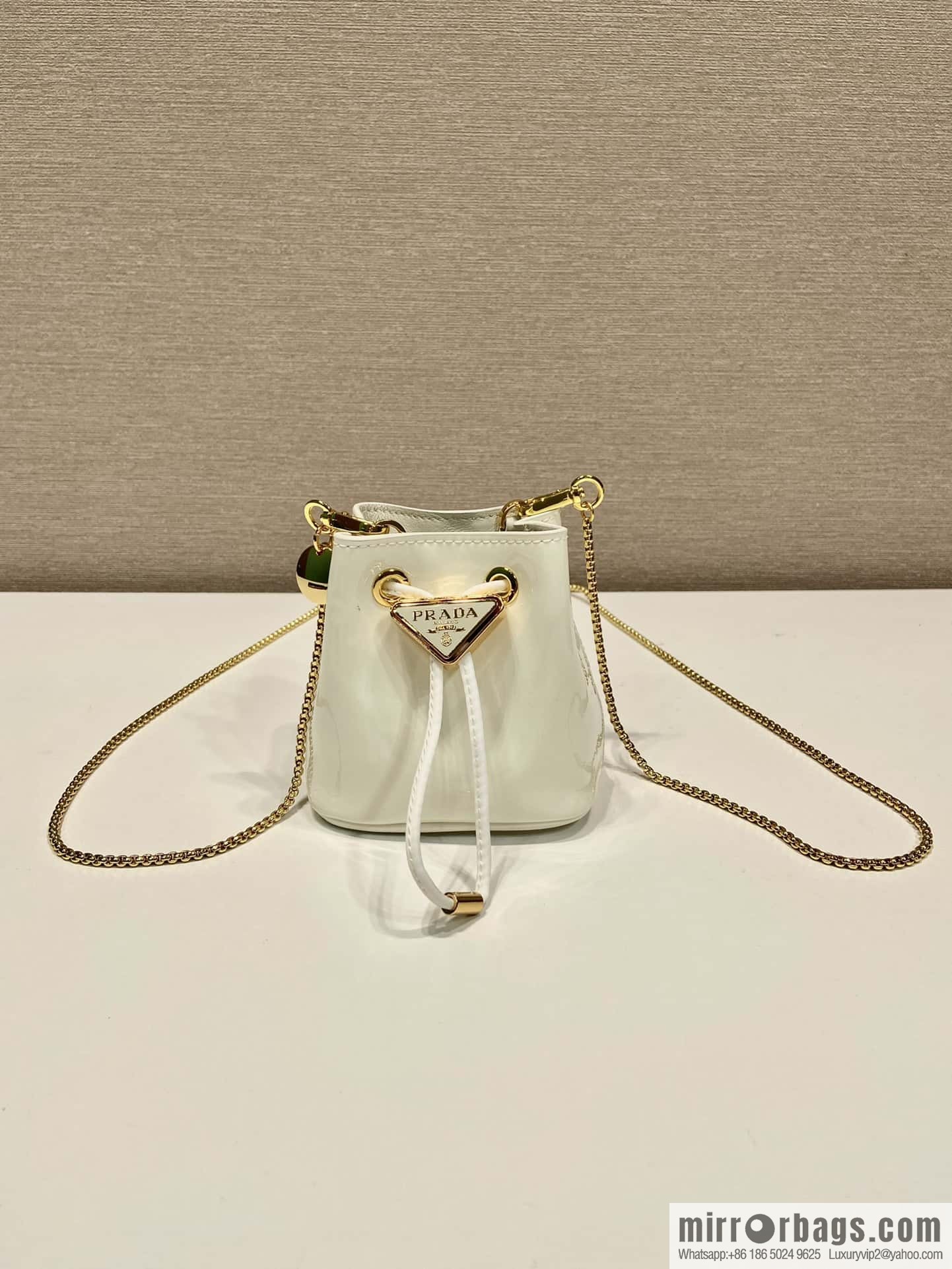 PRADA patent leather bucket 🎉 1NR016 white