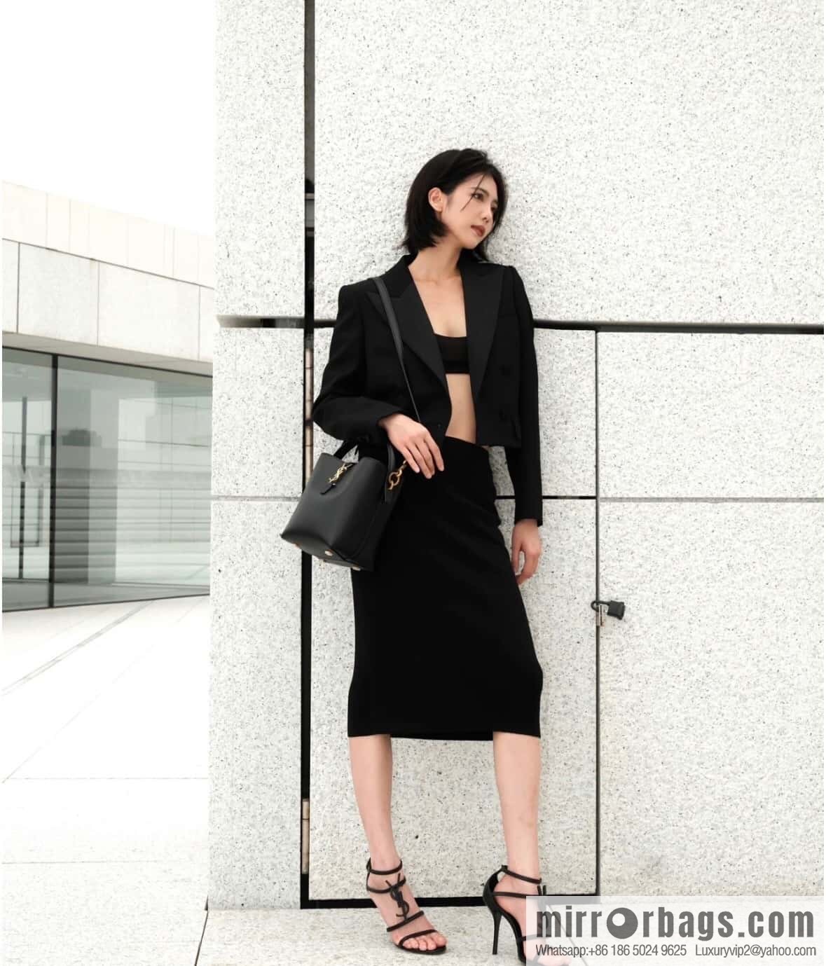 SAINT LAURENT Saint Laurent YSL summer new model _ small bucket bag 749036 black gold