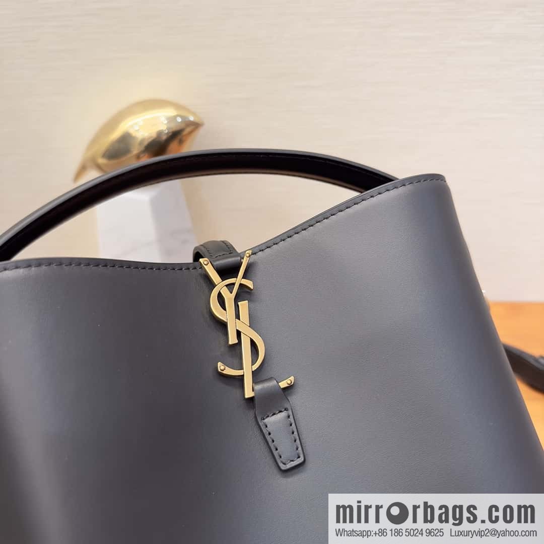 SAINT LAURENT Saint Laurent YSL summer new model _ small bucket bag 749036 black gold