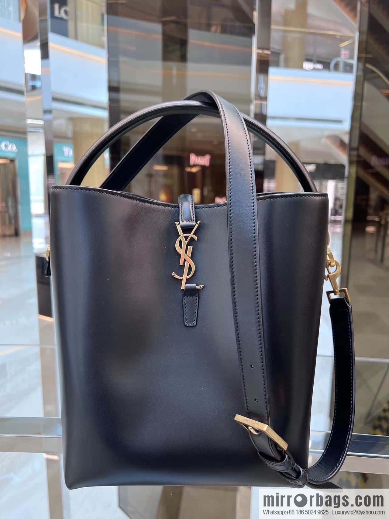 SAINT LAURENT YSL Glossy leather (fabric) large bucket bag 742828 black gold