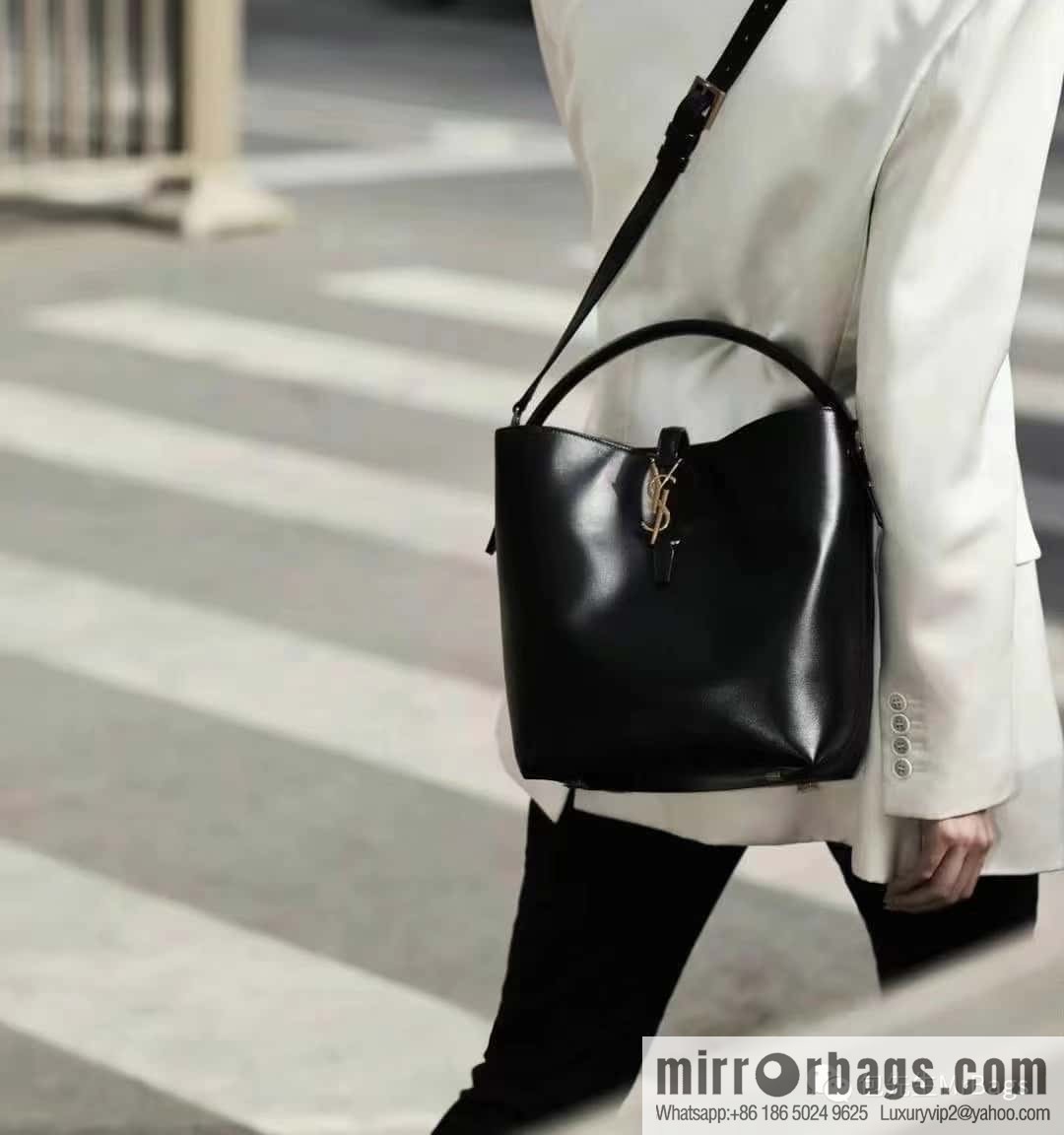 SAINT LAURENT YSL Glossy leather (fabric) large bucket bag 742828 black gold