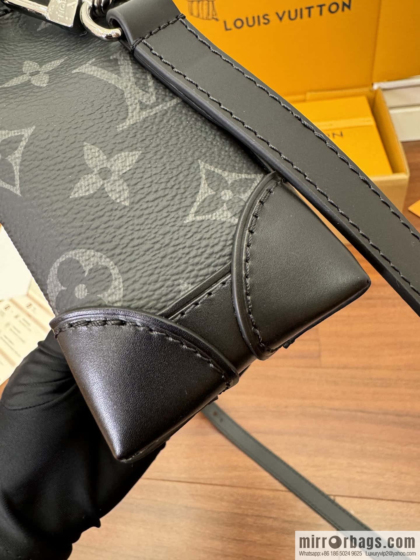 Louis Vuitton M82774 Nano Steamer