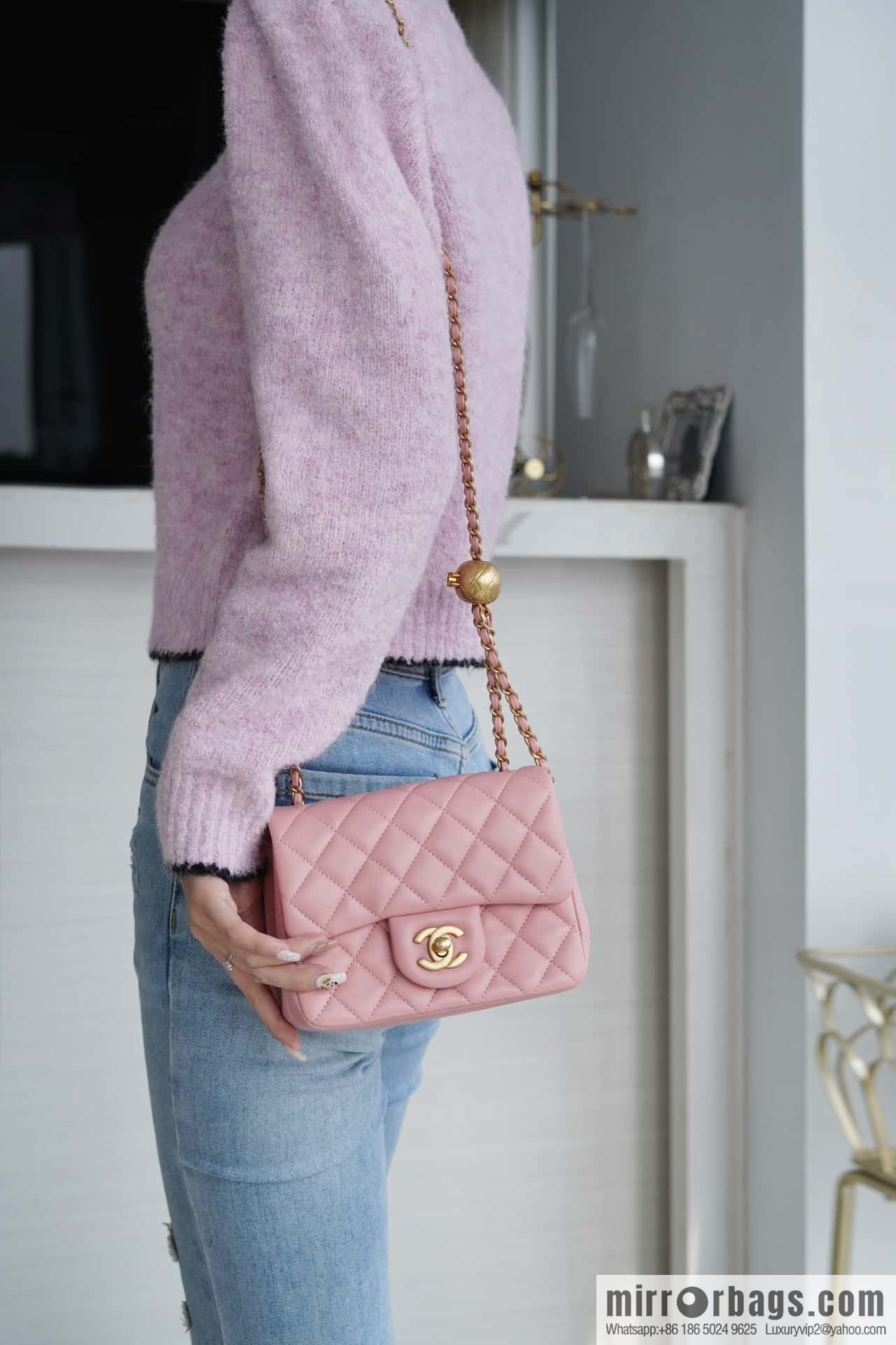 CHANEL Metal ball square fat man AS1786 pink