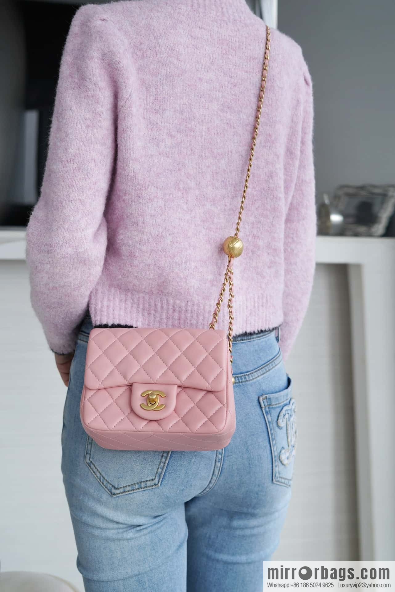 CHANEL Metal ball square fat man AS1786 pink
