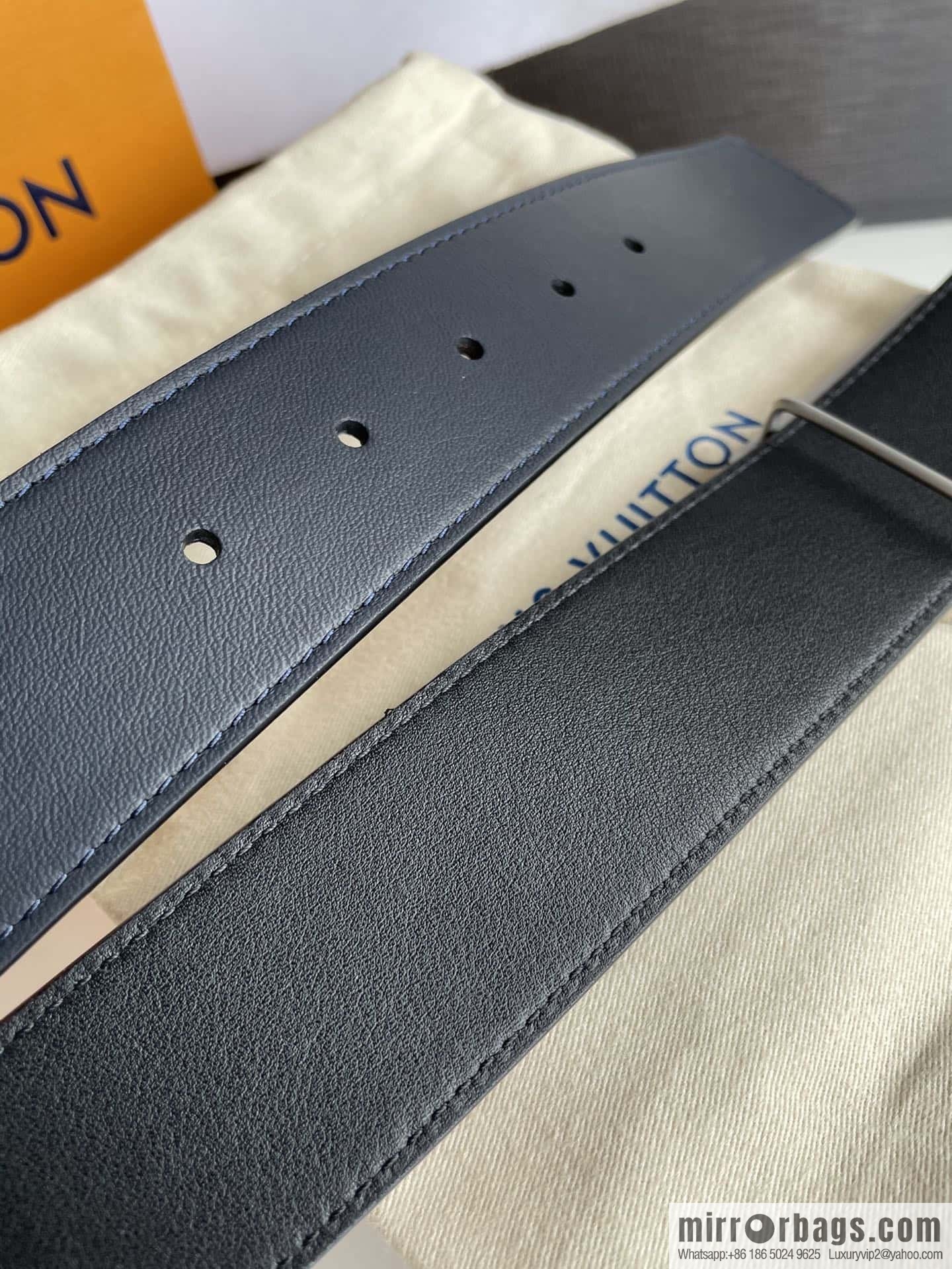 LV/Louis Vuitton, Stainless Steel Letter Square Resin Craft Diamond Inlaid Metal Buckle 4.0cm Belt