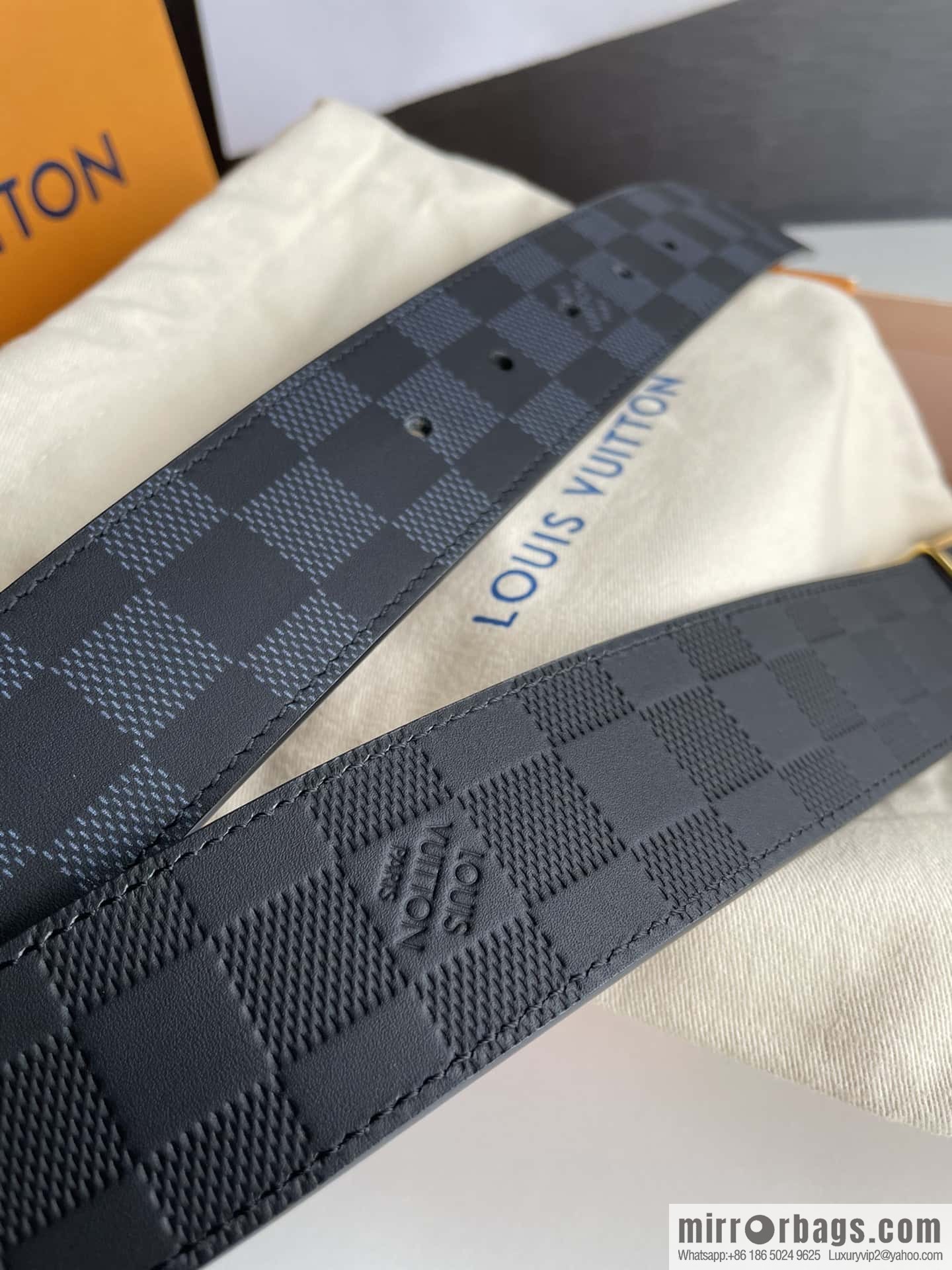 LV/Louis Vuitton, Stainless Steel Letter Square Resin Craft Diamond Inlaid Metal Buckle 4.0cm Belt