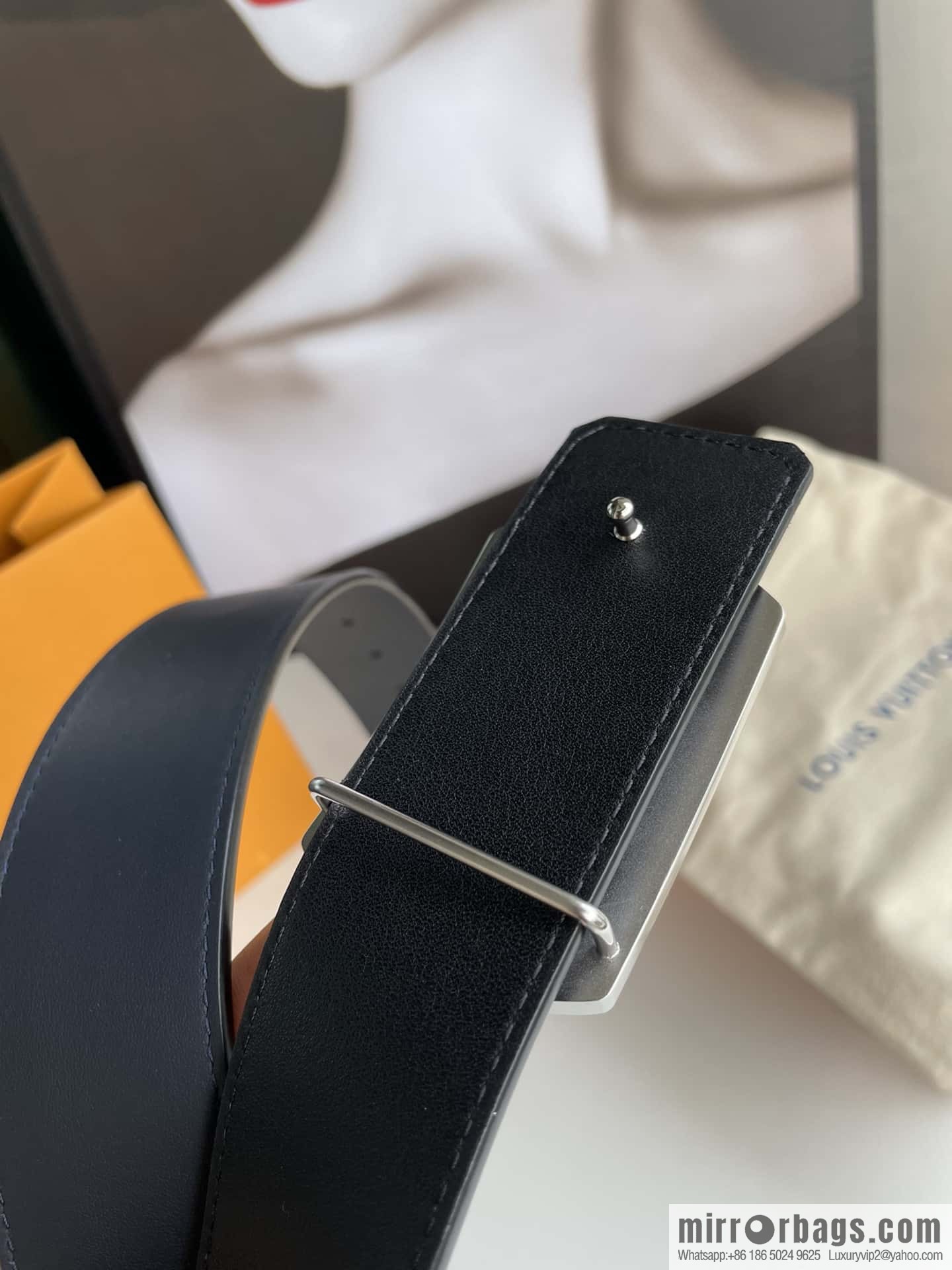 LV/Louis Vuitton, Stainless Steel Letter Square Resin Craft Diamond Inlaid Metal Buckle 4.0cm Belt