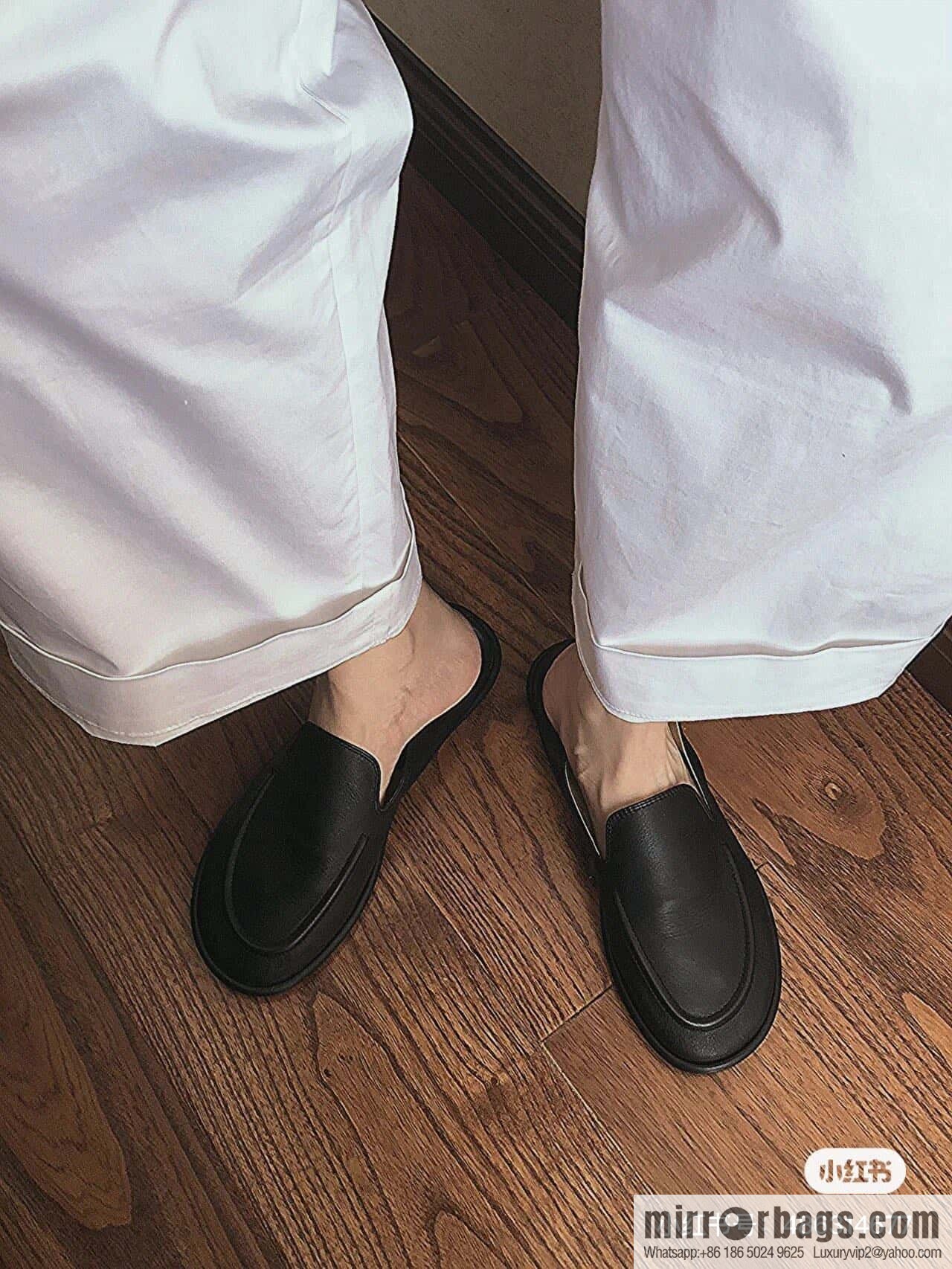 𝐓𝐇𝐄 𝐑𝐎𝐖|𝟐𝟎𝟐𝟑 black flat loafers