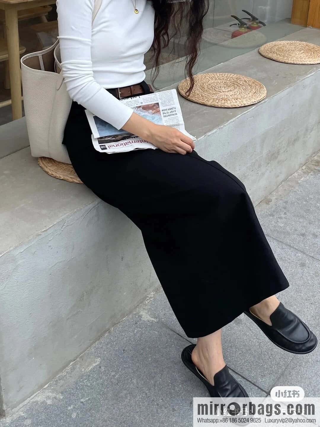 𝐓𝐇𝐄 𝐑𝐎𝐖|𝟐𝟎𝟐𝟑 black flat loafers