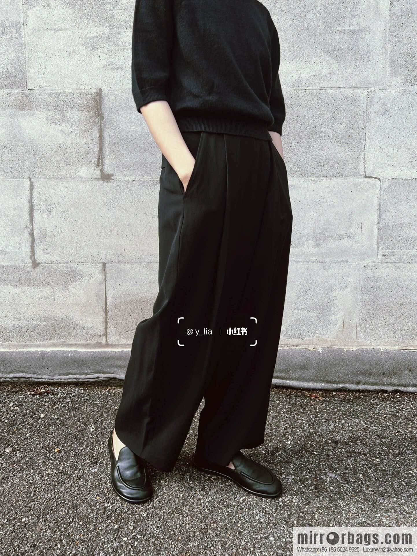 𝐓𝐇𝐄 𝐑𝐎𝐖|𝟐𝟎𝟐𝟑 black flat loafers