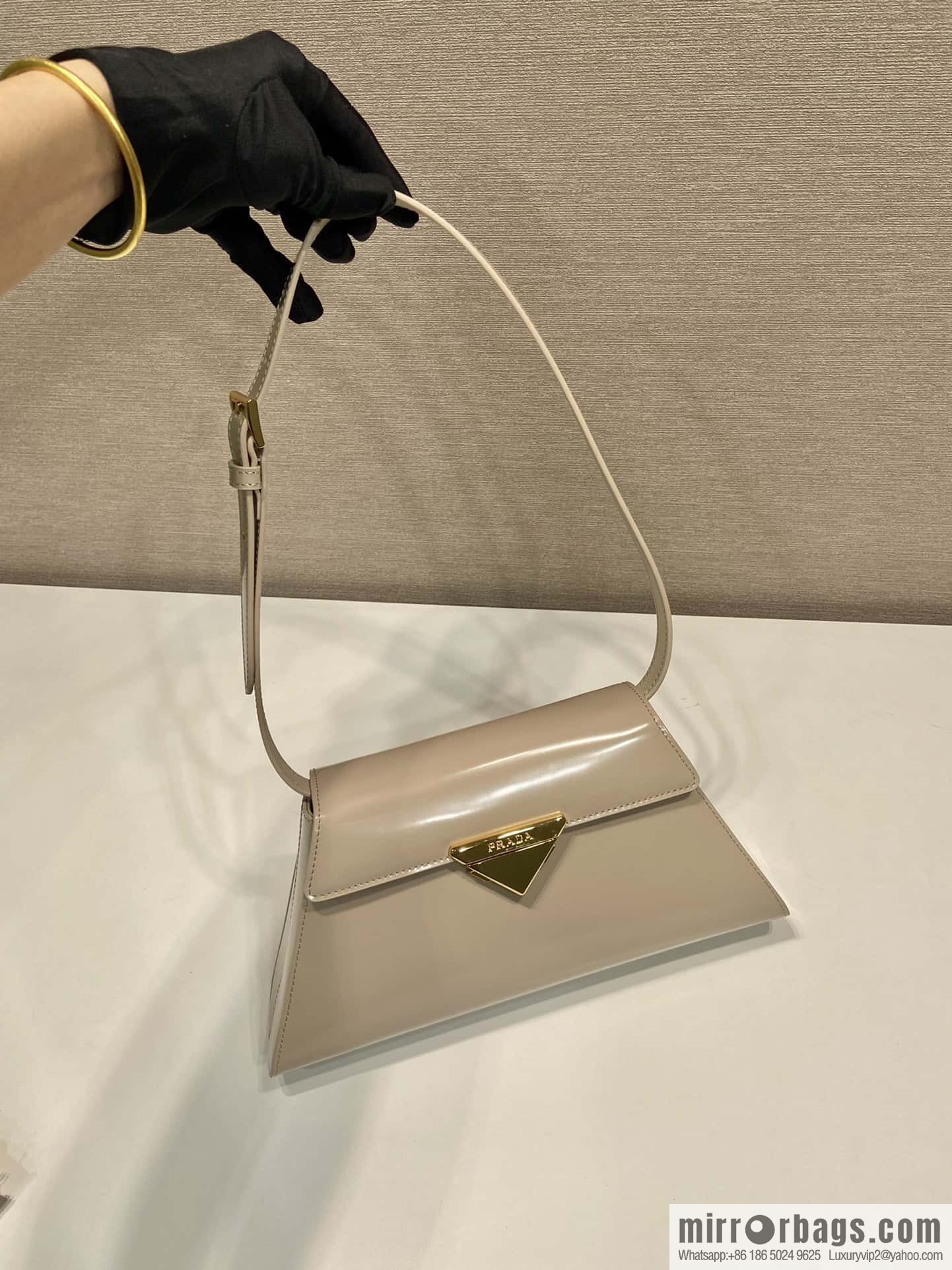 PRADA imported glossy calfskin shoulder bag 1BD343 light apricot