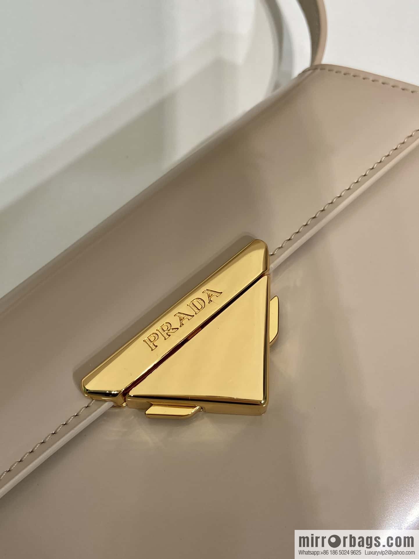 PRADA imported glossy calfskin shoulder bag 1BD343 light apricot