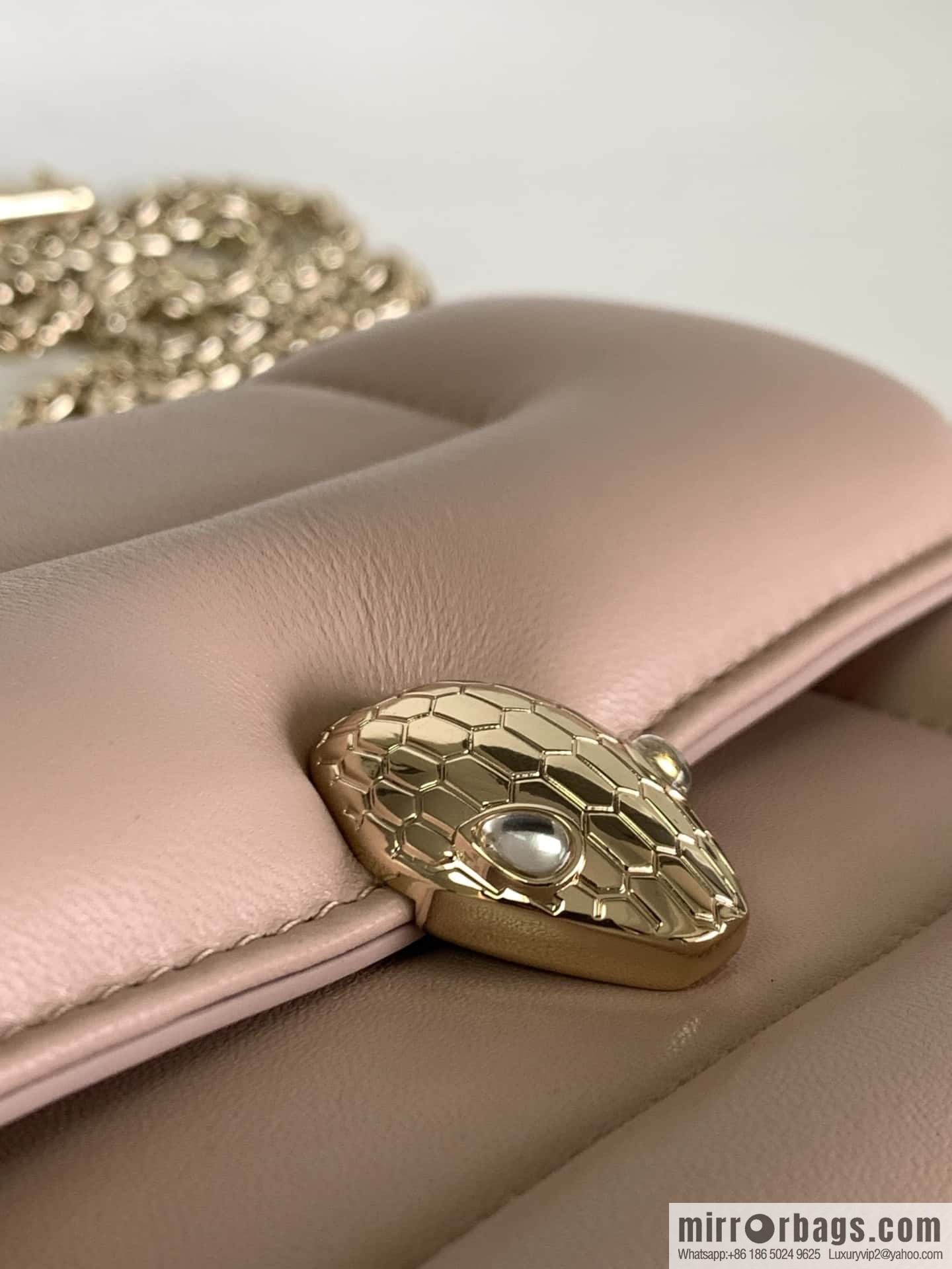 BVLGARI Bulgari joint design limited edition Mary Katrantzou snakehead bag 291071 naked powder 19CM