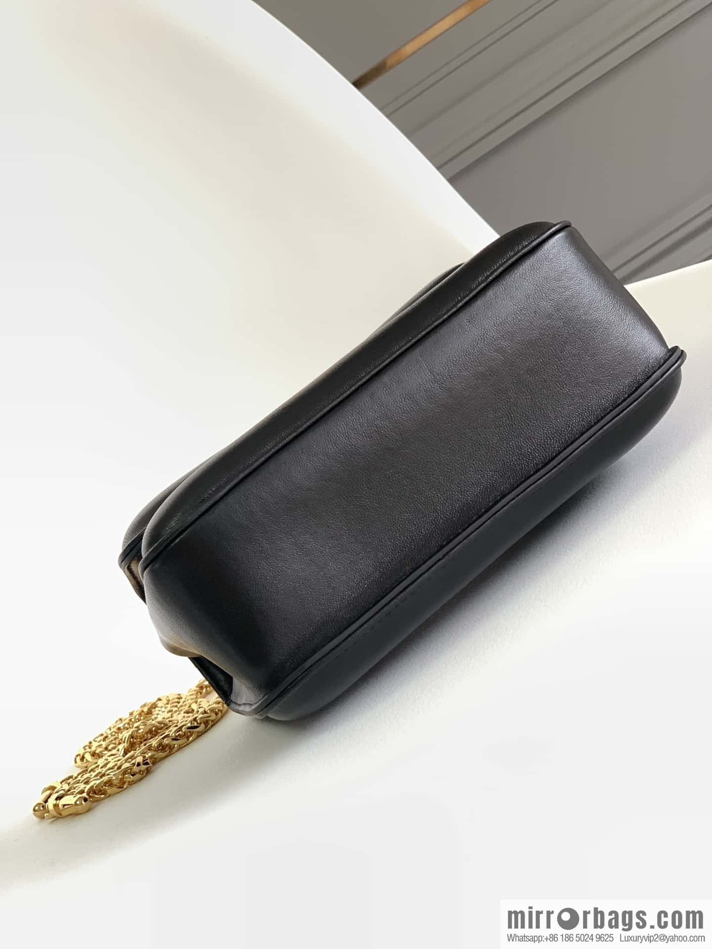 BVLGARI Bulgari joint design limited edition Mary Katrantzou snakehead bag 291071 black 19CM