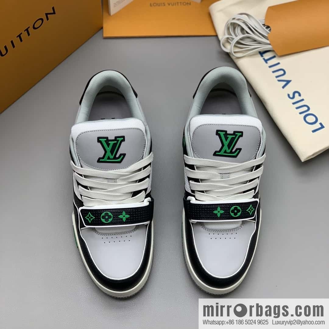 LV/Louis Vuitton, calfskin men's sports running shoes