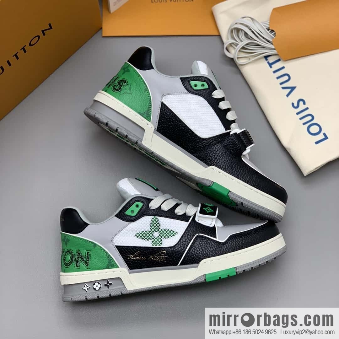 LV/Louis Vuitton, calfskin men's sports running shoes