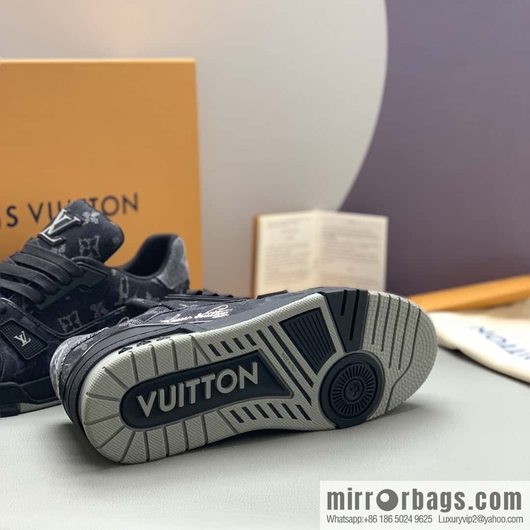 LV/Louis Vuitton, black denim men's sports and leisure shoes