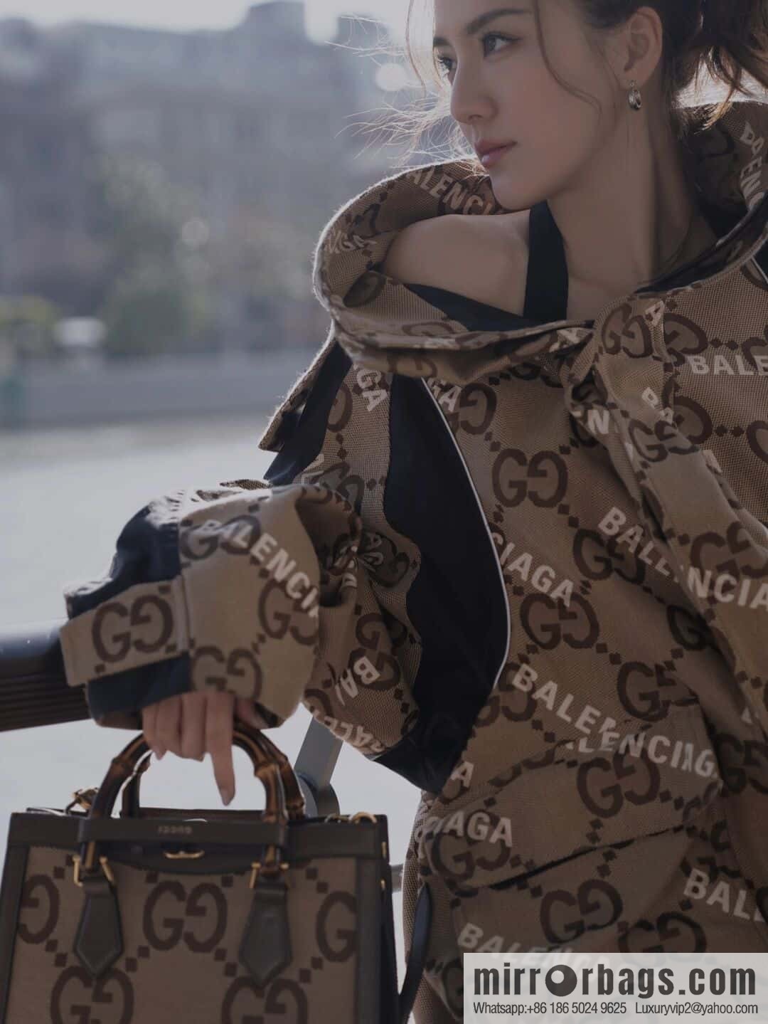 GUCCI Gucc1 Diana canvas tote bag 660195