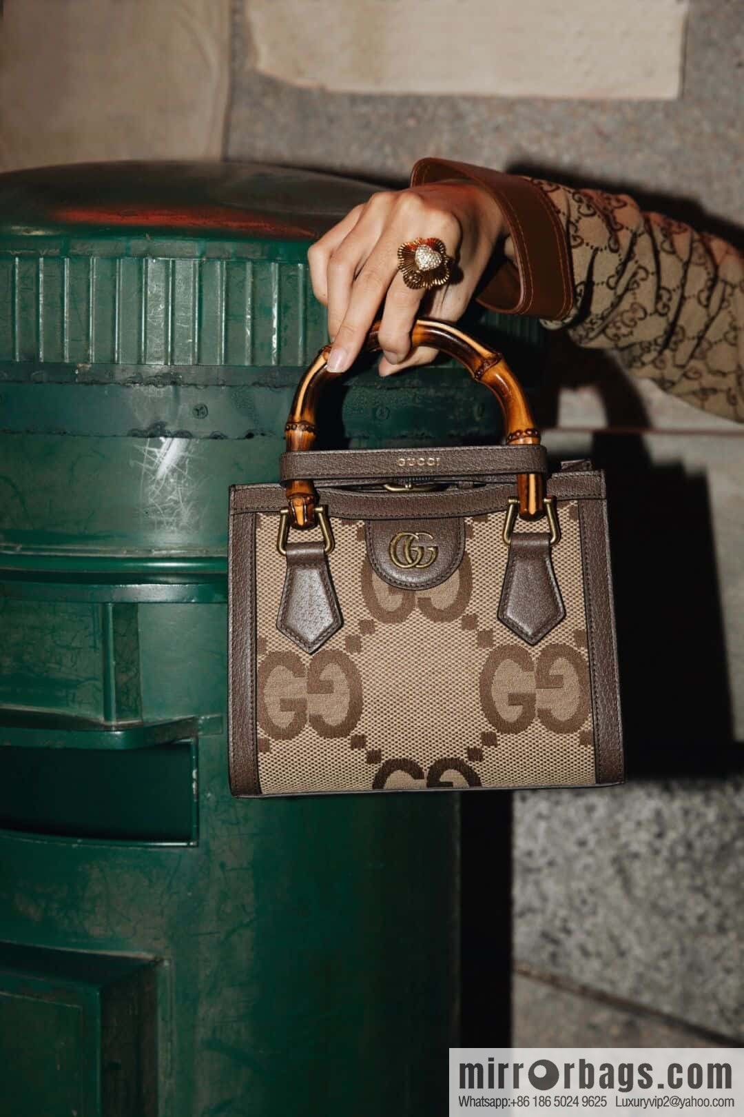 GUCCI Diana canvas tote bag 655661