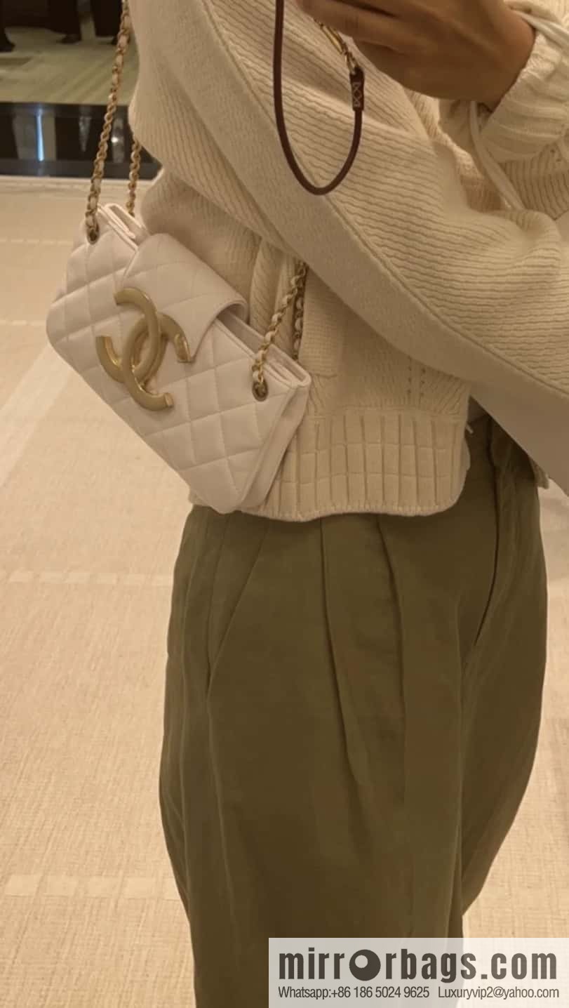 CHANEL | Original small sheepskin Vintage baguette bag AS4611 white