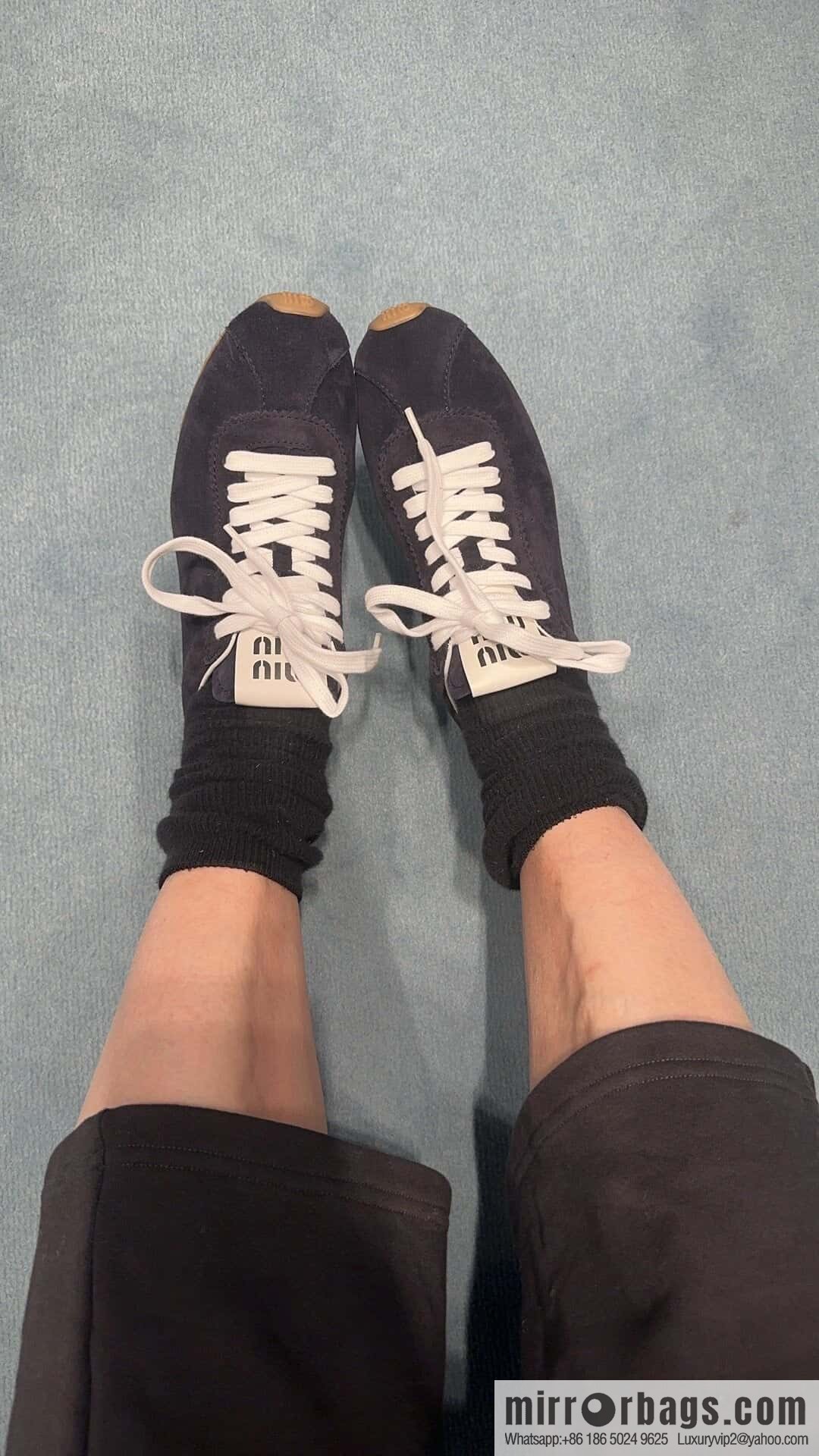 MIUMIU Miu Miu Early spring flat-soled lace-up Forrest training shoes