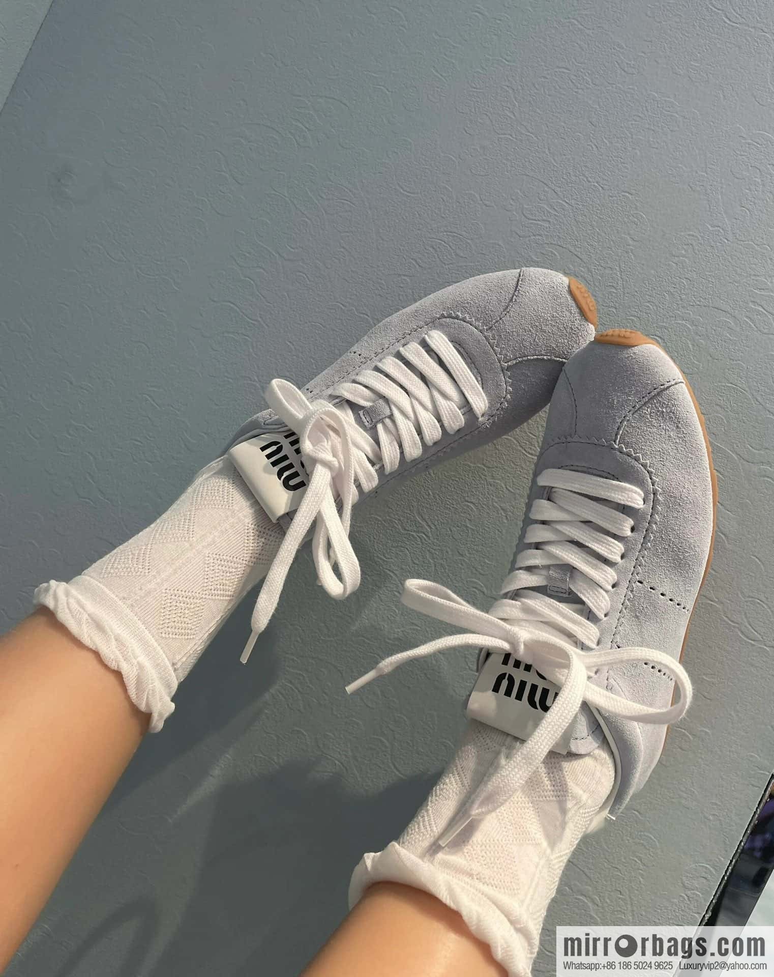 MIUMIU Miu Miu Early spring flat-soled lace-up Forrest training shoes