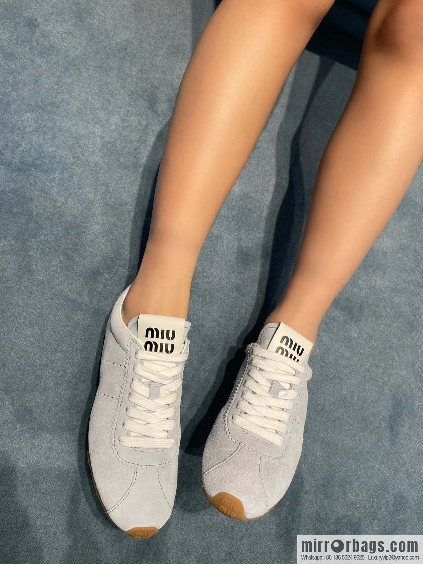 MIUMIU Miu Miu Early spring flat-soled lace-up Forrest training shoes
