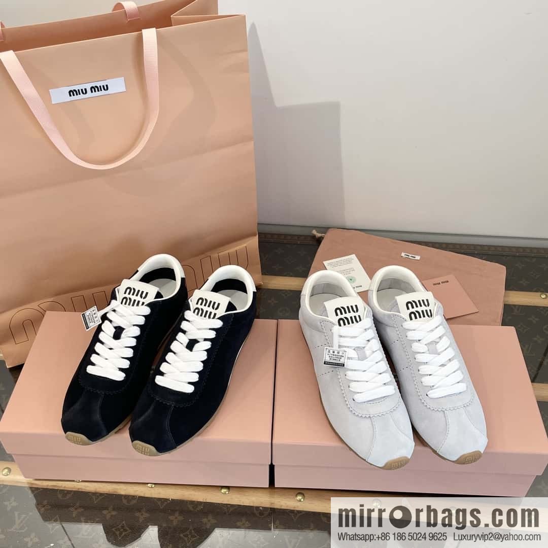 MIUMIU Miu Miu Early spring flat-soled lace-up Forrest training shoes