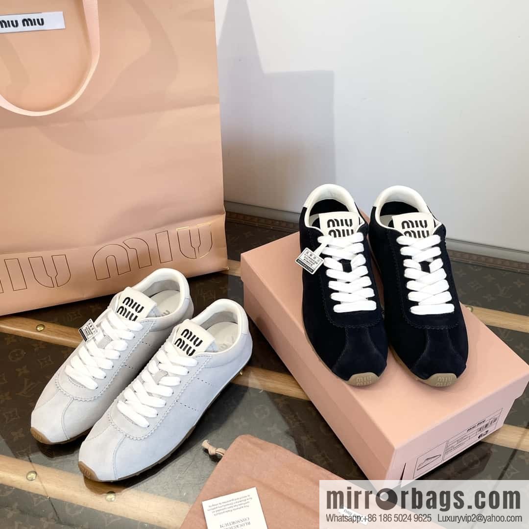 MIUMIU Miu Miu Early spring flat-soled lace-up Forrest training shoes
