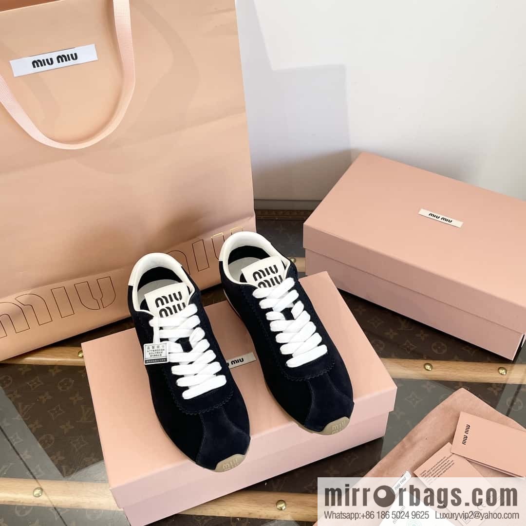 MIUMIU Miu Miu Early spring flat-soled lace-up Forrest training shoes