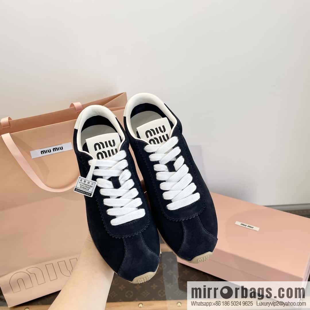 MIUMIU Miu Miu Early spring flat-soled lace-up Forrest training shoes