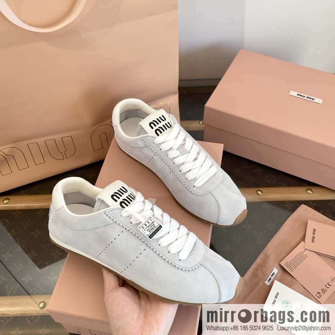 MIUMIU Miu Miu Early spring flat-soled lace-up Forrest training shoes