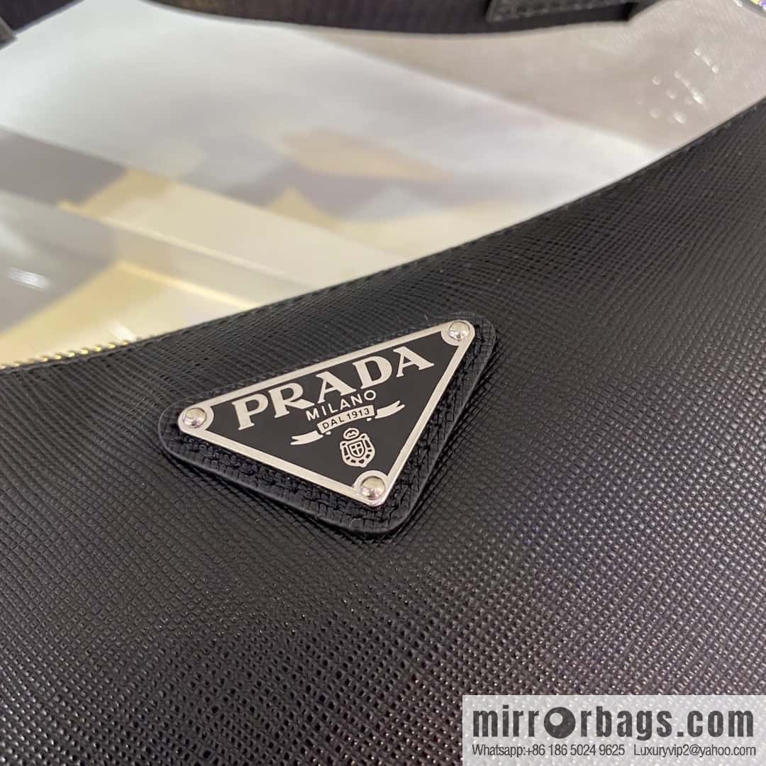 PRADA full leather three-in-one 😘😘 model number 2VH113 full leather/cross pattern leather