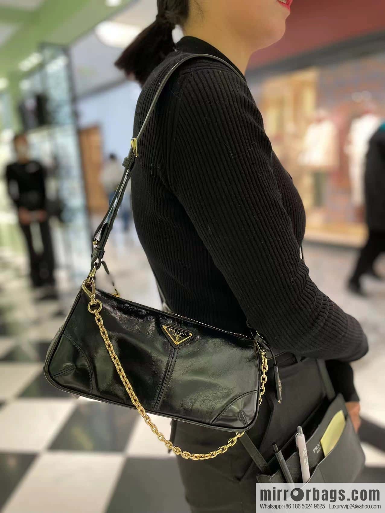 PRADA new armpit bag 🎉 1BC221 black