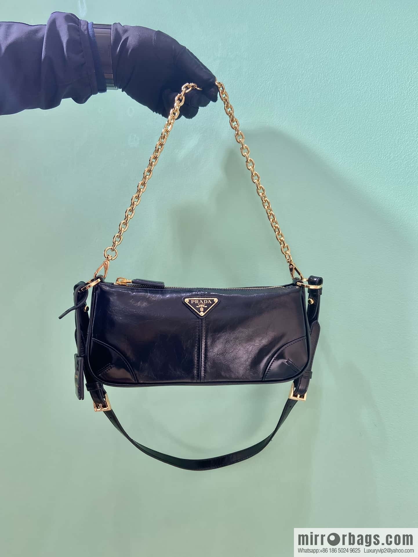 PRADA new armpit bag 🎉 1BC221 black