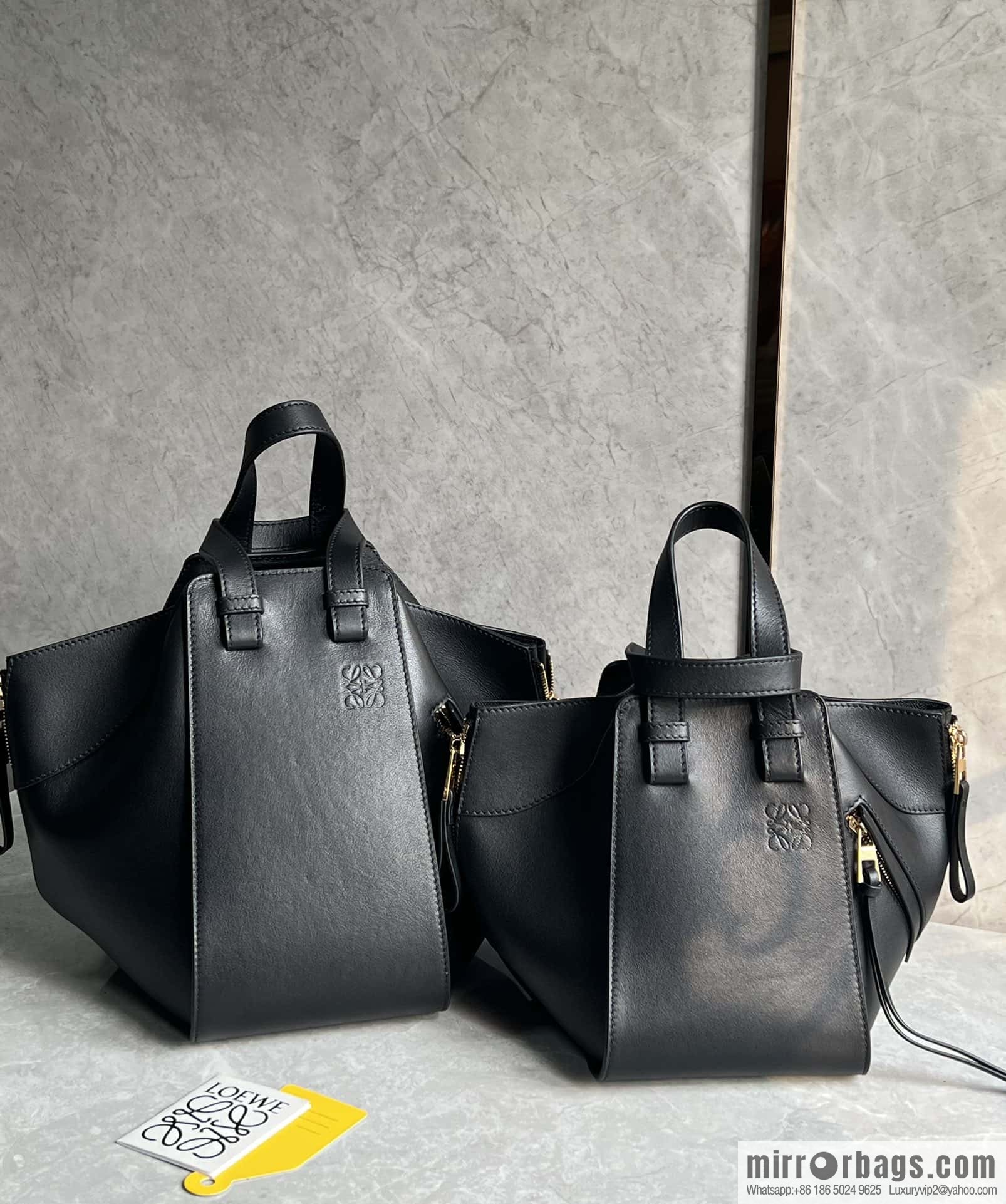 LOEWE Hammock bag 0216 small black