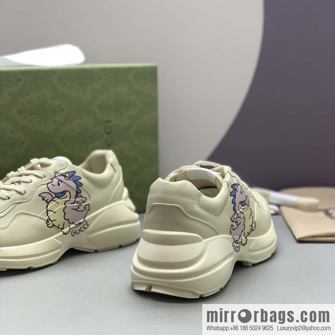 GUCCI women's retro sneakers